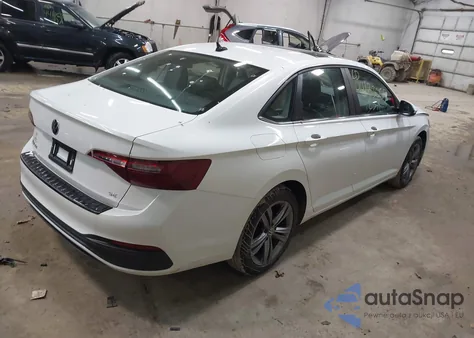 2023 Volkswagen Jetta 1.5T Se из США, поврежденный, VIN 3VW7M7BU1PM024212